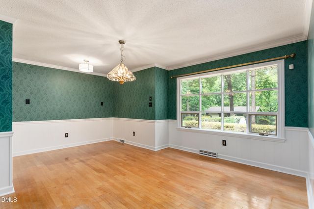4014 Forest Oaks Lane, Mebane, NC 27302