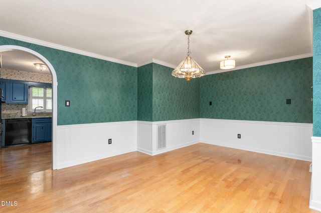 4014 Forest Oaks Lane, Mebane, NC 27302