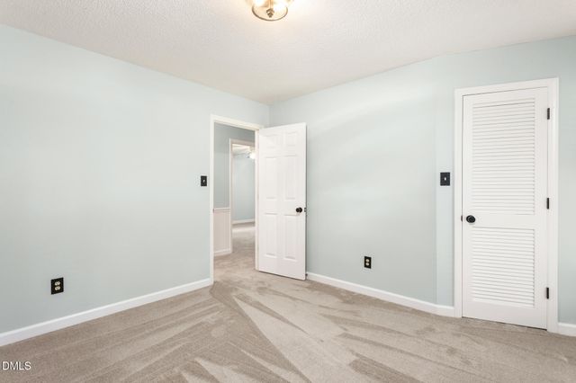 4014 Forest Oaks Lane, Mebane, NC 27302