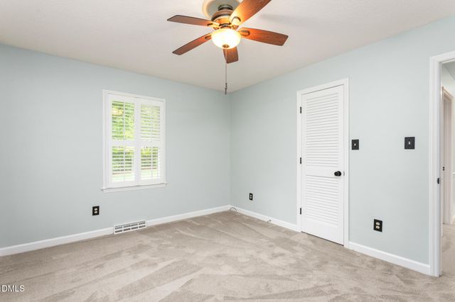 4014 Forest Oaks Lane, Mebane, NC 27302