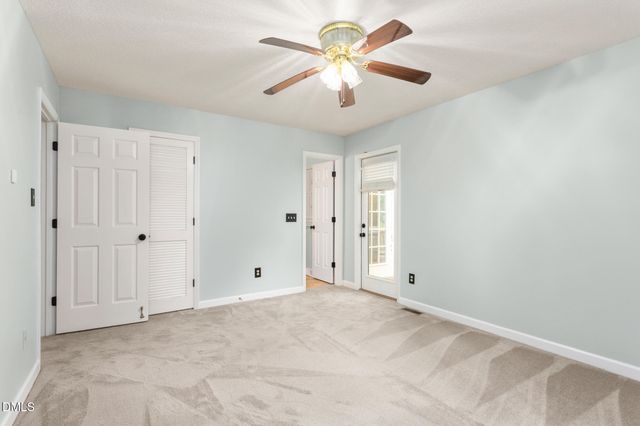 4014 Forest Oaks Lane, Mebane, NC 27302