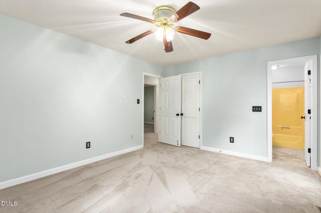 4014 Forest Oaks Lane, Mebane, NC 27302