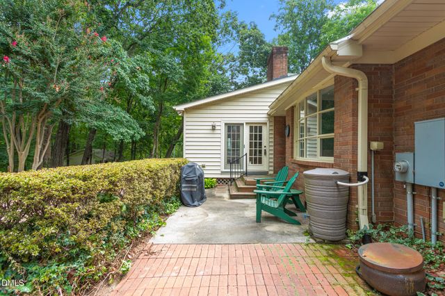 4014 Forest Oaks Lane, Mebane, NC 27302