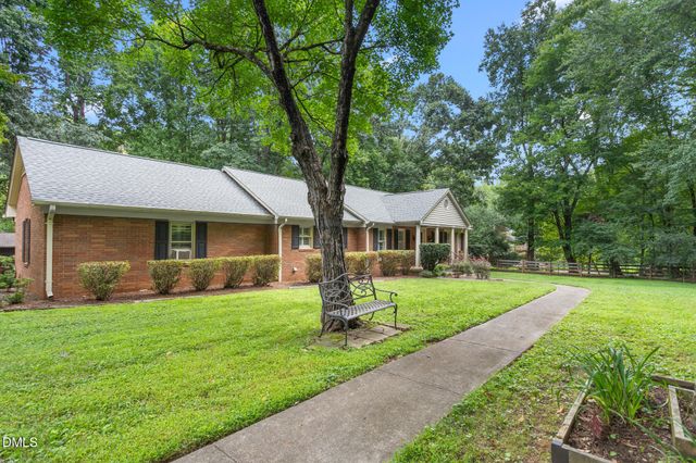 4014 Forest Oaks Lane, Mebane, NC 27302