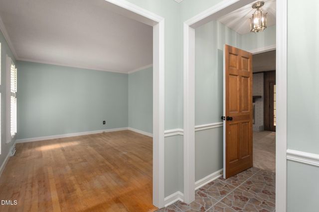 4014 Forest Oaks Lane, Mebane, NC 27302