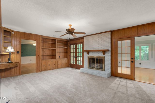 4014 Forest Oaks Lane, Mebane, NC 27302