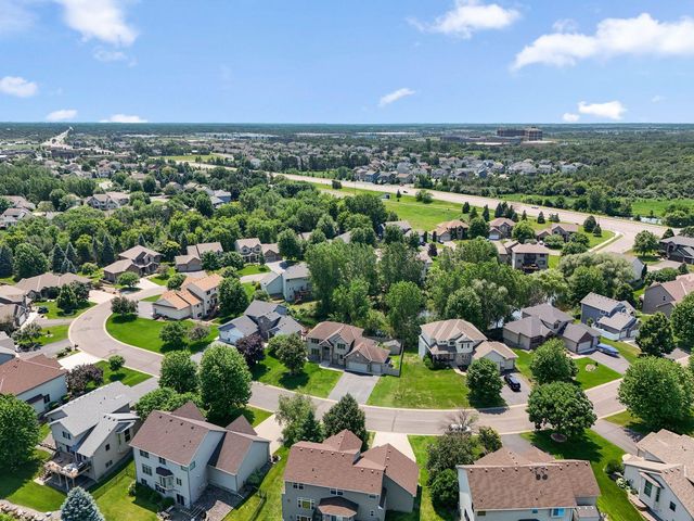 6172 104th Circle N, Brooklyn Park, MN 55443