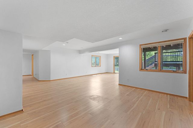 6172 104th Circle N, Brooklyn Park, MN 55443