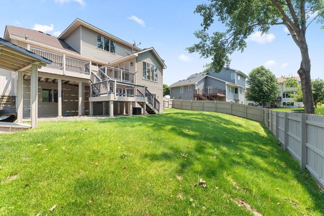 6172 104th Circle N, Brooklyn Park, MN 55443