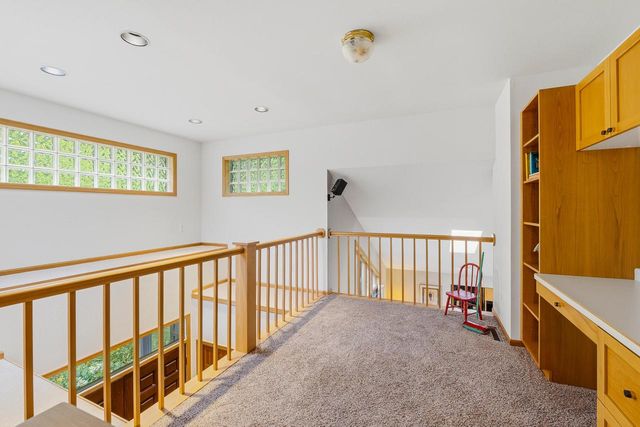 7692 Schiller COURT, Verona, WI 53593