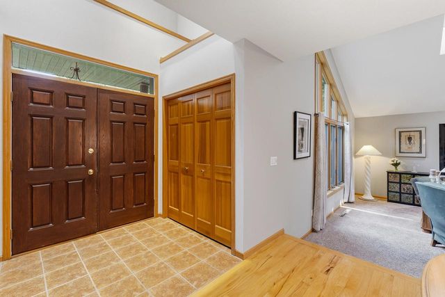 7692 Schiller COURT, Verona, WI 53593