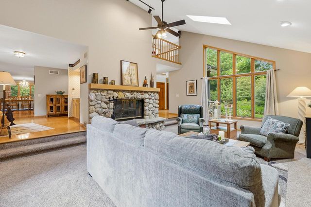 7692 Schiller COURT, Verona, WI 53593