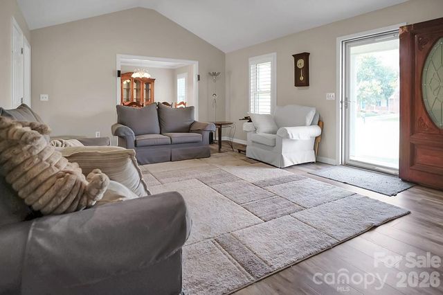 1950 BROWNSTONE Court, Gastonia, NC 28054