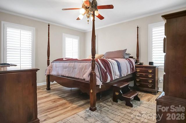 1950 BROWNSTONE Court, Gastonia, NC 28054