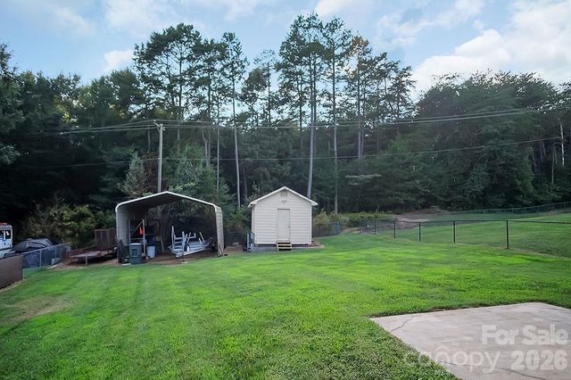 1950 BROWNSTONE Court, Gastonia, NC 28054