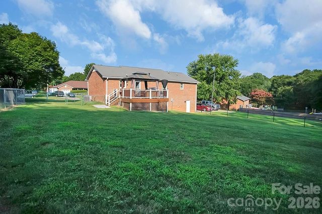 1950 BROWNSTONE Court, Gastonia, NC 28054