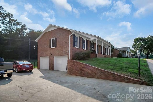 1950 BROWNSTONE Court, Gastonia, NC 28054
