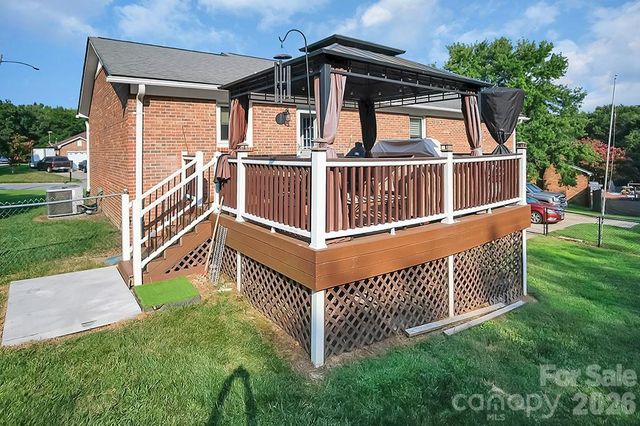 1950 BROWNSTONE Court, Gastonia, NC 28054