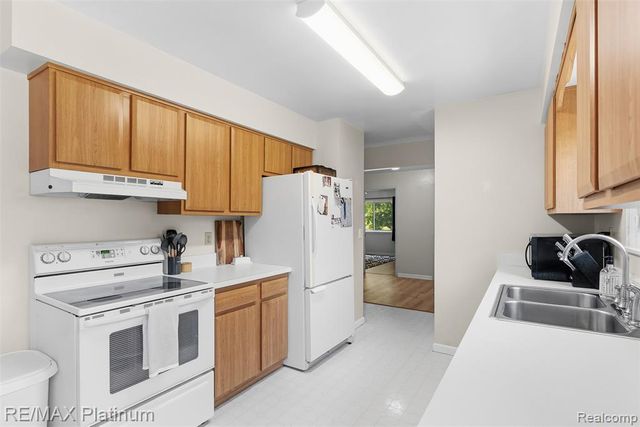8370 W Rolston Road, Linden, MI 48451