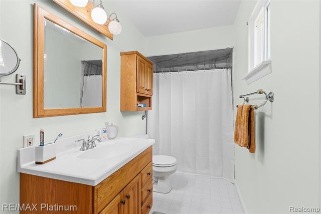 8370 W Rolston Road, Linden, MI 48451