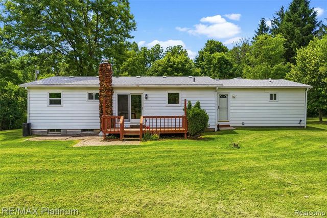 8370 W Rolston Road, Linden, MI 48451