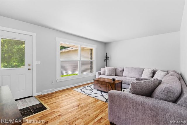 8370 W Rolston Road, Linden, MI 48451
