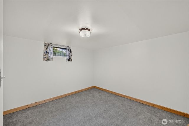 354 W Badger Road, Lynden, WA 98264