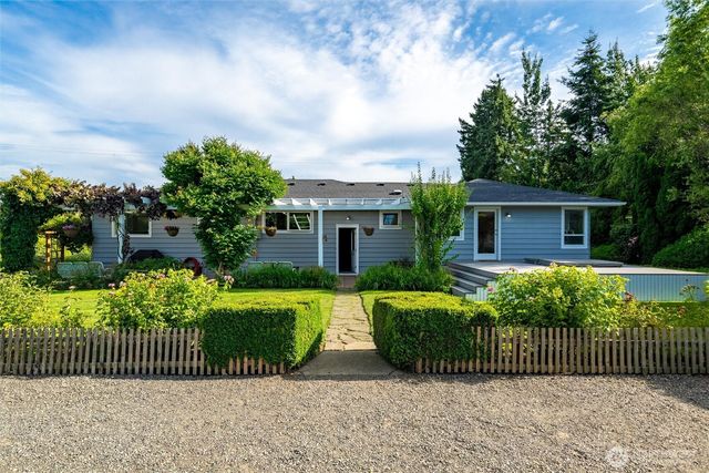 354 W Badger Road, Lynden, WA 98264