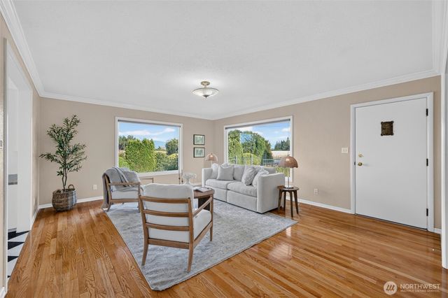 354 W Badger Road, Lynden, WA 98264