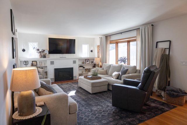 204 Clary Street W, Worthington, MN 56187