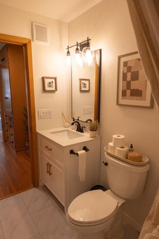 204 Clary Street W, Worthington, MN 56187