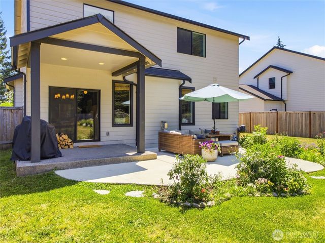 507 B Minnesota Street N, Rainier, WA 98576