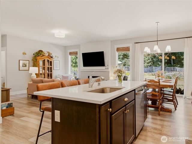 507 B Minnesota Street N, Rainier, WA 98576