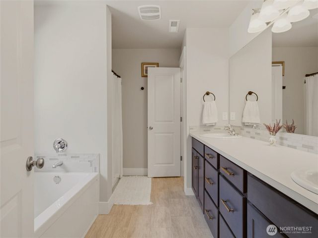 507 B Minnesota Street N, Rainier, WA 98576