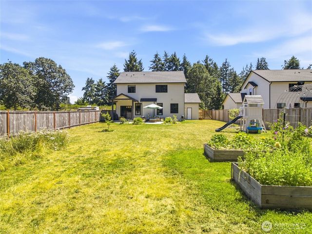 507 B Minnesota Street N, Rainier, WA 98576