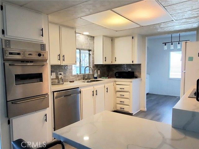 27361 Sierra Highway 198, Canyon Country (santa Clarita), CA 91351