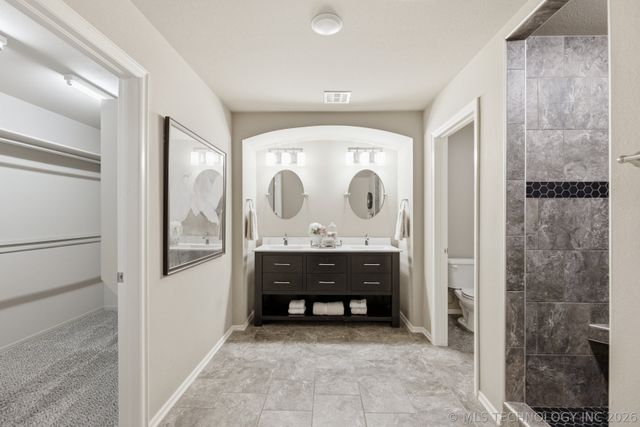 2601 W Albuquerque Street, Broken Arrow, OK 74011