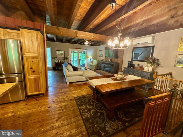 285 HUSSON RD, Felton, PA 17322