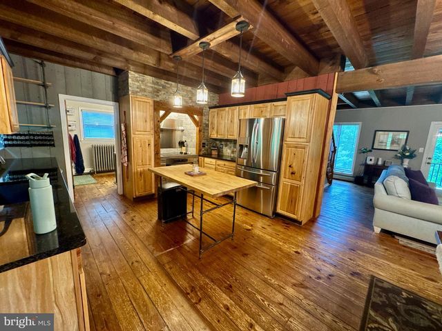 285 HUSSON RD, Felton, PA 17322