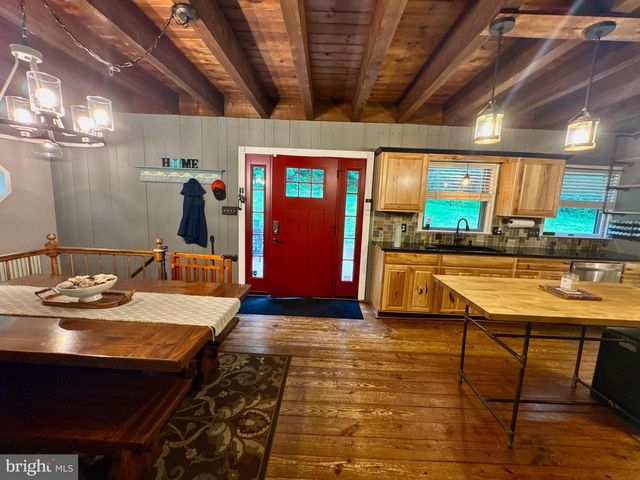 285 HUSSON RD, Felton, PA 17322
