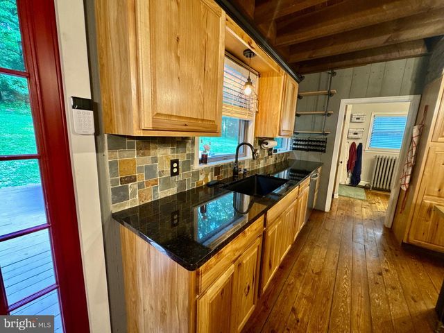 285 HUSSON RD, Felton, PA 17322