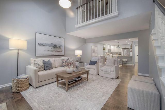 5828 PARK Circle, Shawnee, KS 66216