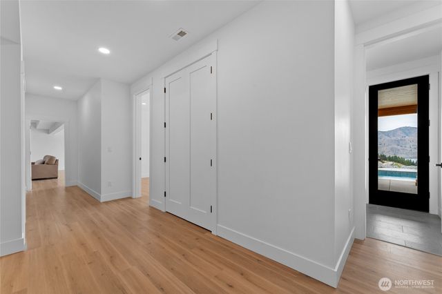 134 Hillcrest Place, Chelan, WA 98816