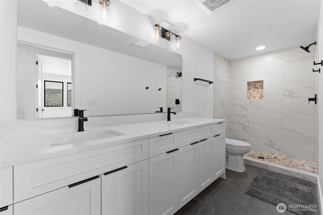 134 Hillcrest Place, Chelan, WA 98816