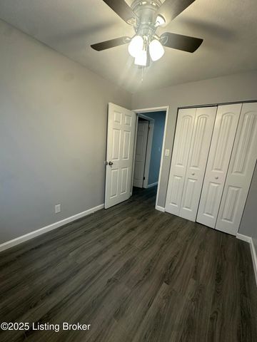 3427 Young Ave, Louisville, KY 40211