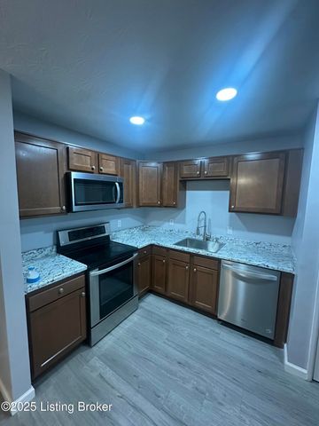 3427 Young Ave, Louisville, KY 40211
