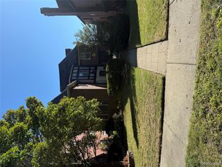 18084 Birchcrest Drive, Detroit, MI 48221