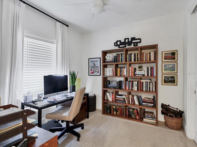 525 N ORANGE AVENUE 204, Sarasota, FL 34236