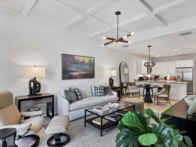 525 N ORANGE AVENUE 204, Sarasota, FL 34236