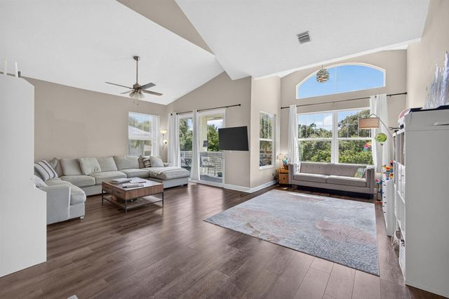 1603 Mizzenmast Way, Jupiter, FL 33477